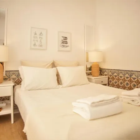 Apartment My Fair - Principe Real With Terrace Lisbon